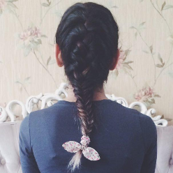 آتوسا امیدی آتوسا امیدی